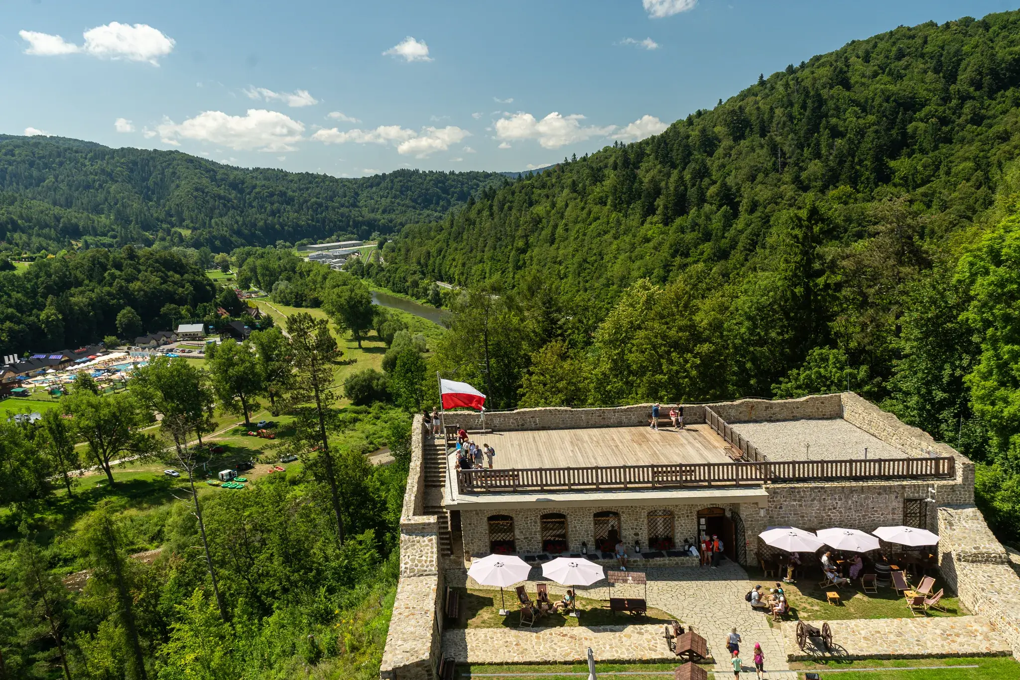 Muszyna Zdroj taras widokowy ruiny zamku